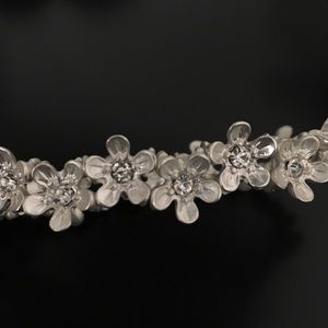 Bracelet w/ Flower Detail